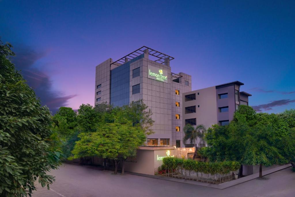 Aerocity 4 Star Hotel
